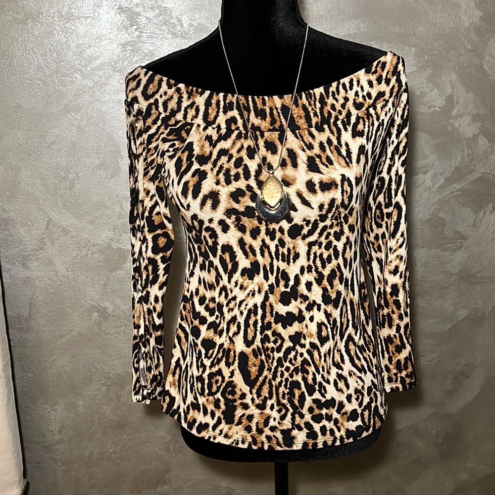 Bold Elements leopard off the shoulder top,  size M with lace up sleeves 🐆
